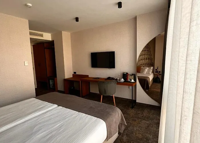 Mm Boutique Hotell 4*