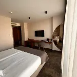 Mm Boutique Hotell 4*